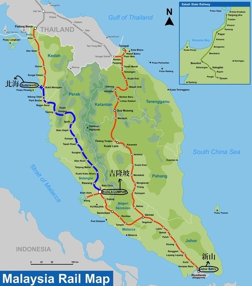 馬來西亞鐵路路線圖。圖片取自 maps Malaysia 網站並由筆者本人加爲改圖以方便說明。含箭頭的藍線部分爲吉隆坡至北海的路線。